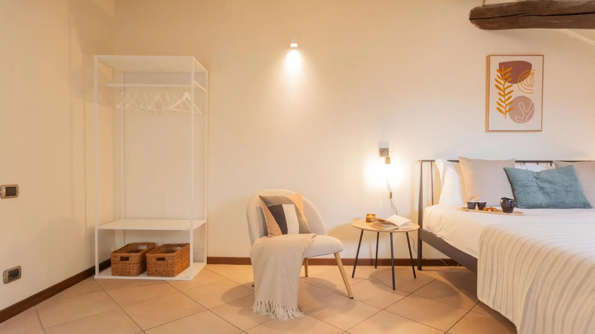 Plinio 10 By Rent All Como Apartament