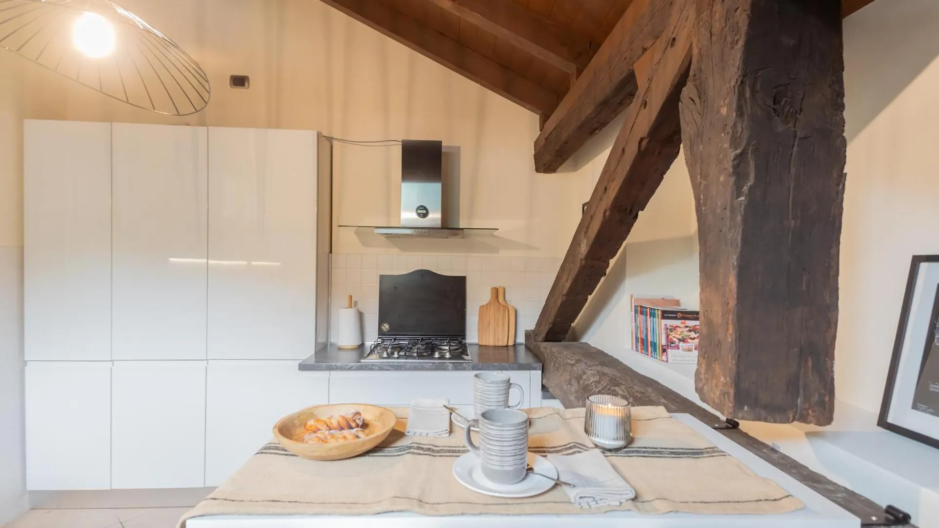 Apartament Plinio 10 By Rent All Como