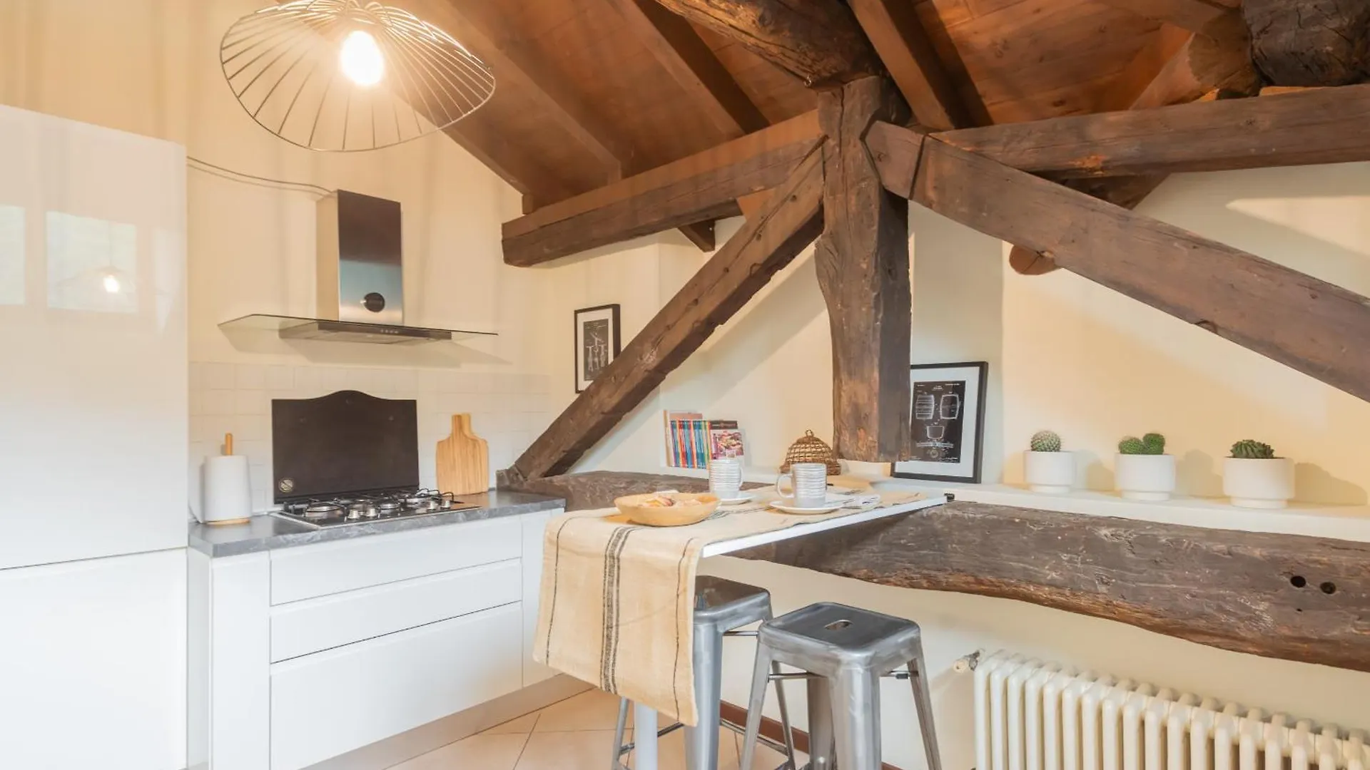 Plinio 10 By Rent All Como Apartament